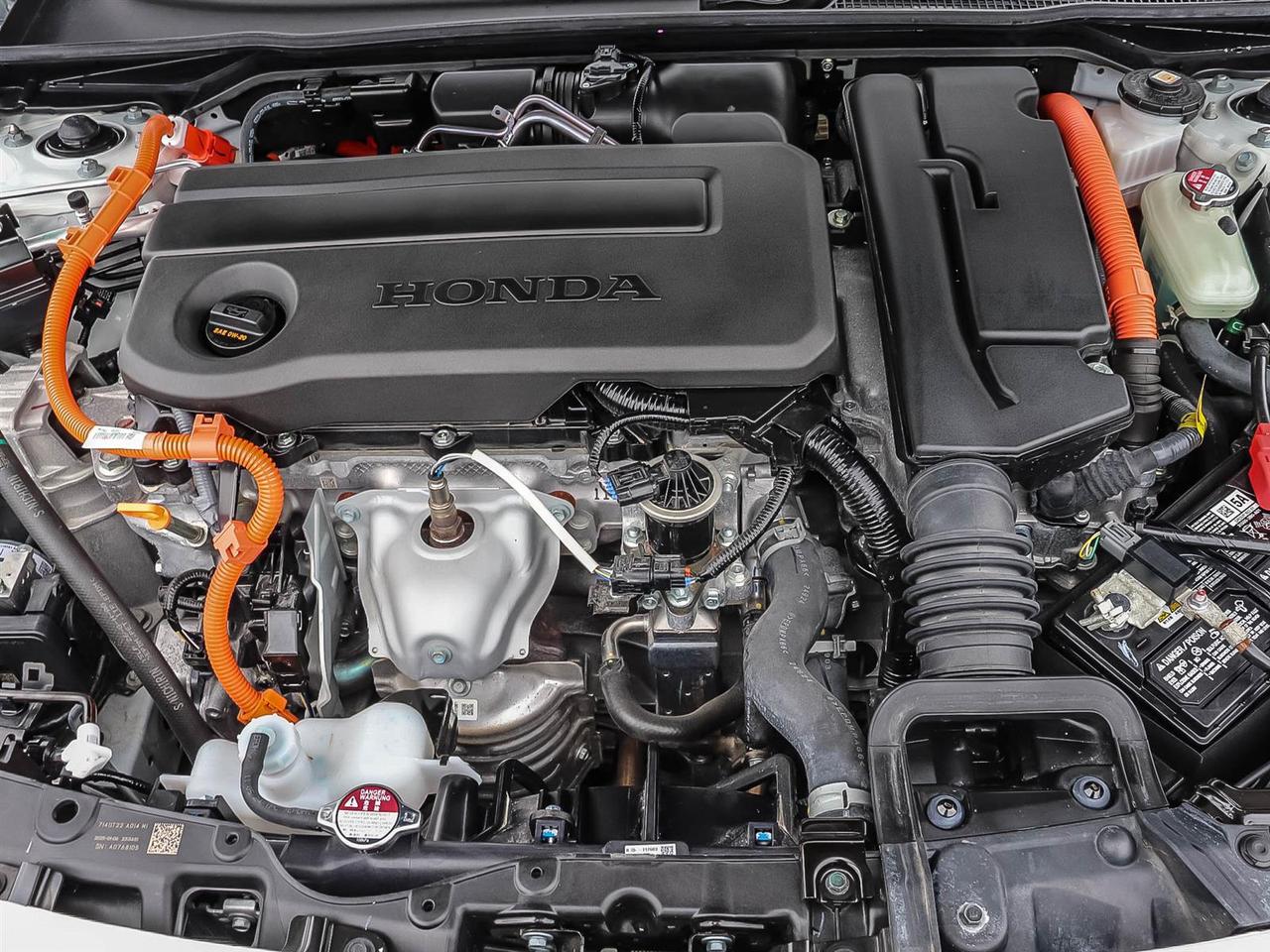 2025 Honda Civic Hybrid Sport Touring Photo