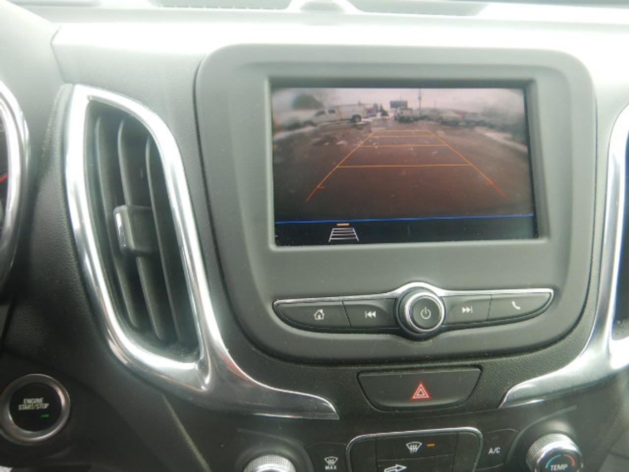 2020 Chevrolet Equinox LT Photo