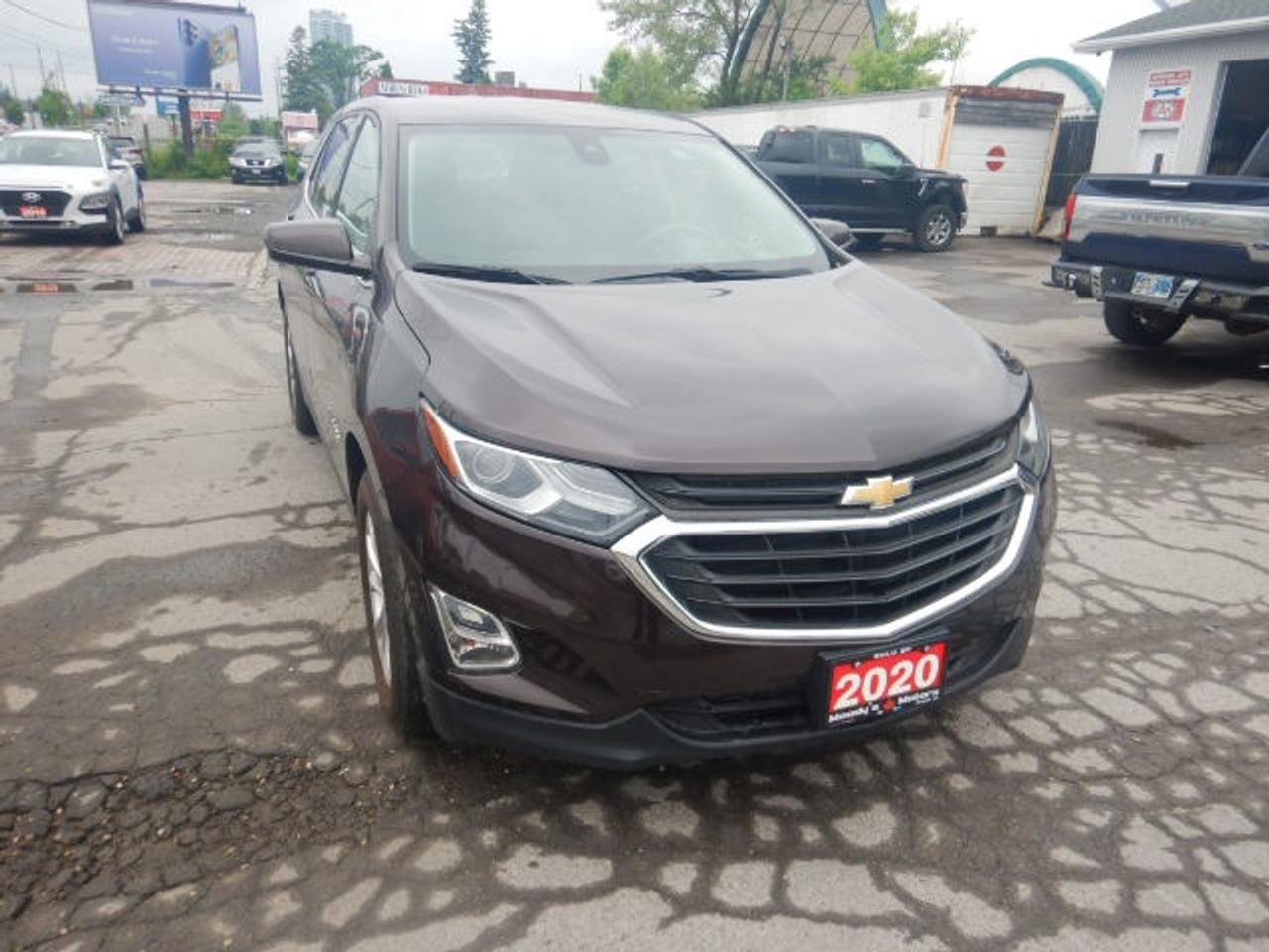 2020 Chevrolet Equinox LT Photo