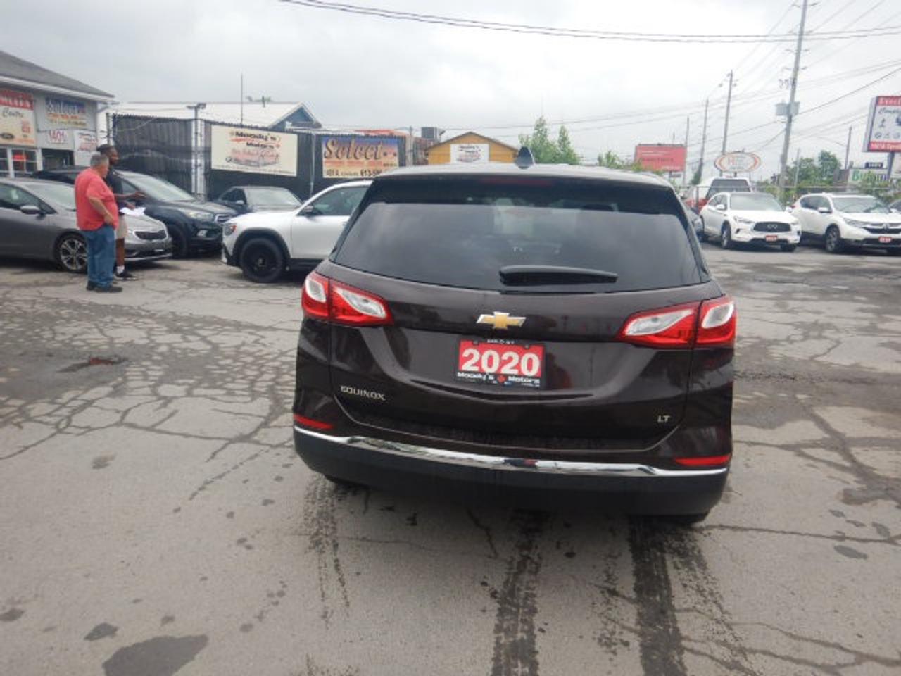 2020 Chevrolet Equinox LT Photo