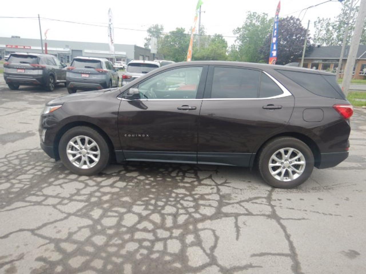 2020 Chevrolet Equinox LT Photo