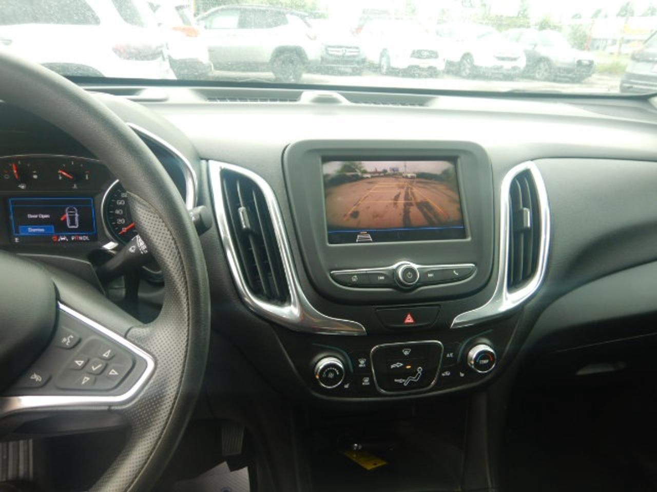 2020 Chevrolet Equinox LT Photo