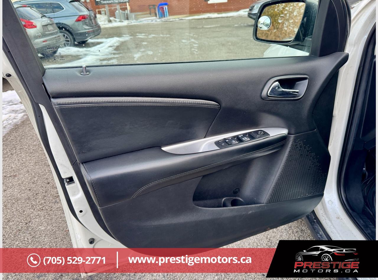 2016 Dodge Journey SXT Photo