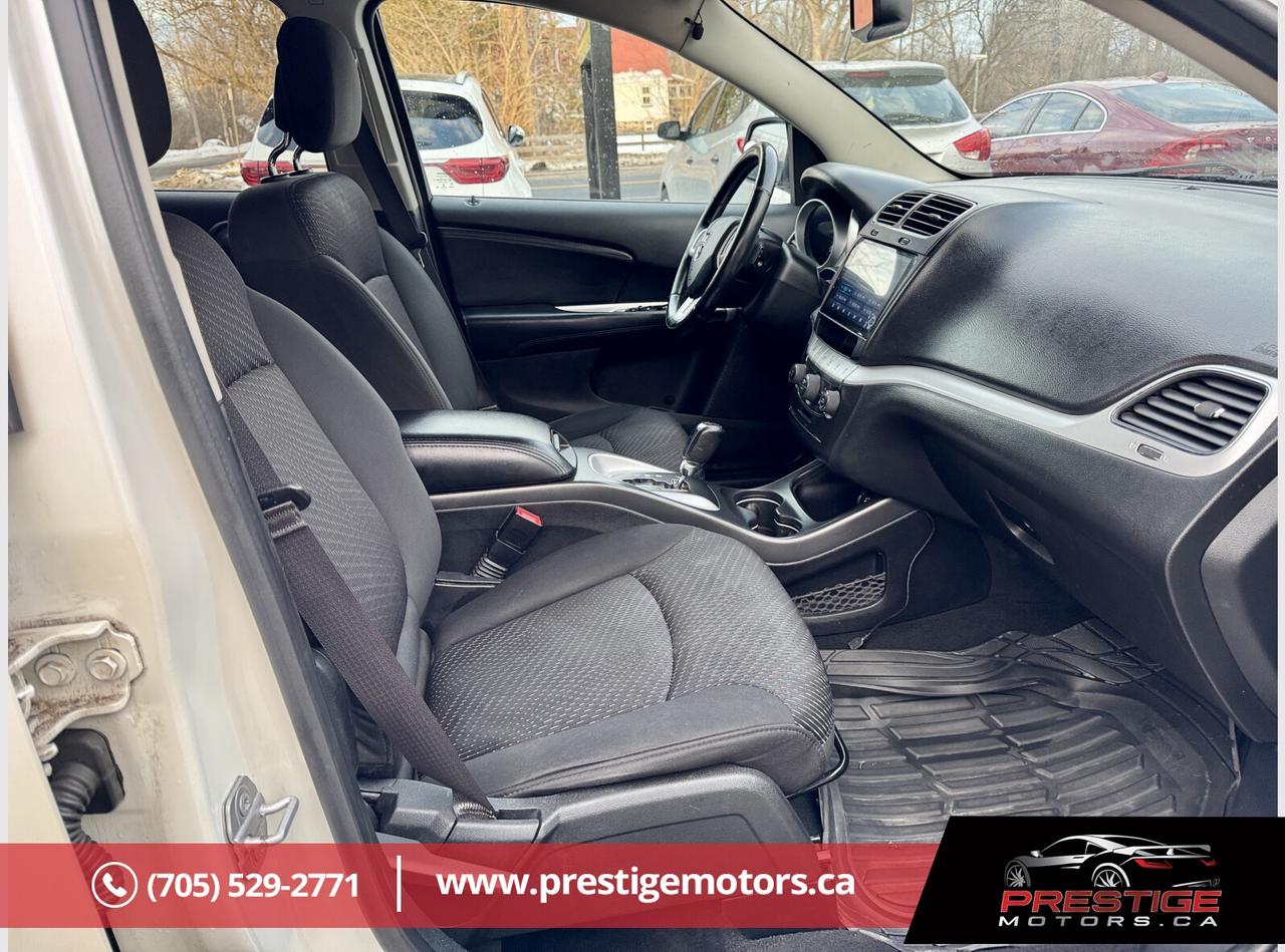 2016 Dodge Journey SXT Photo