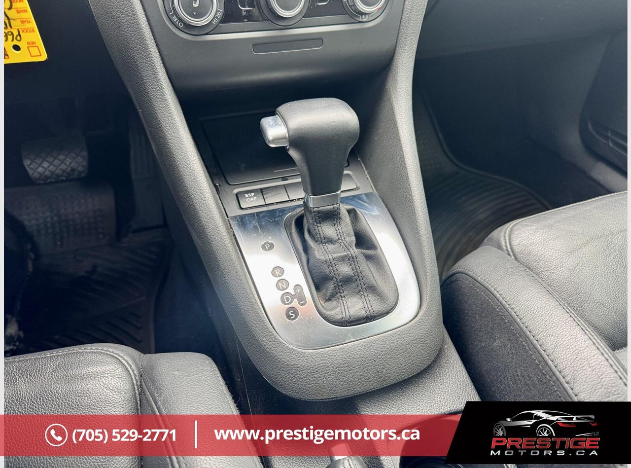 2010 Volkswagen Golf  Photo