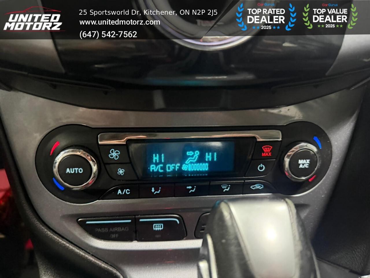 2013 Ford Focus Titanium~SAFETY CERTIFIED~NO ACCIDENTS~ Photo