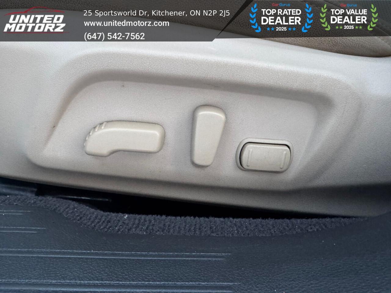 2015 Subaru Legacy w/Limited & Tech Pkg. AWD~SAFETY CERTIFIED~ONE OWN Photo