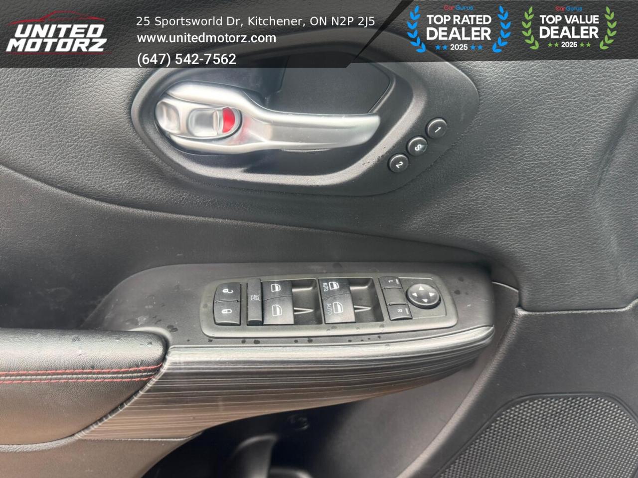 2015 Jeep Cherokee Trailhawk~SAFETY CERTIFIED~ONE OWNER~22 Service Re Photo