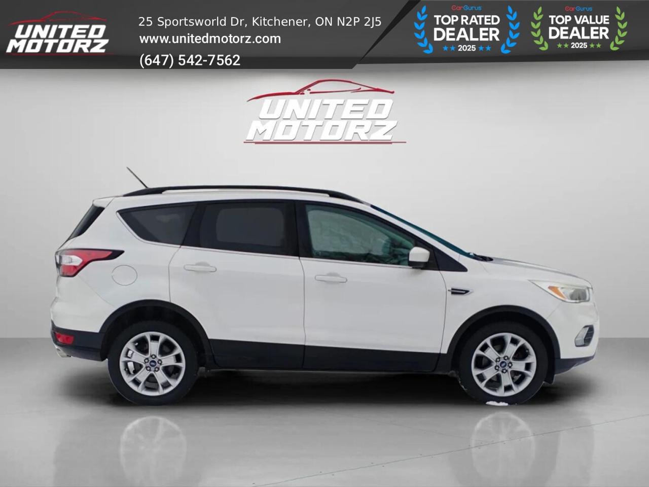 2017 Ford Escape SE~SAFETY CERTIFIED~NO ACCIDENTS~ ONE OWNER~ Photo3