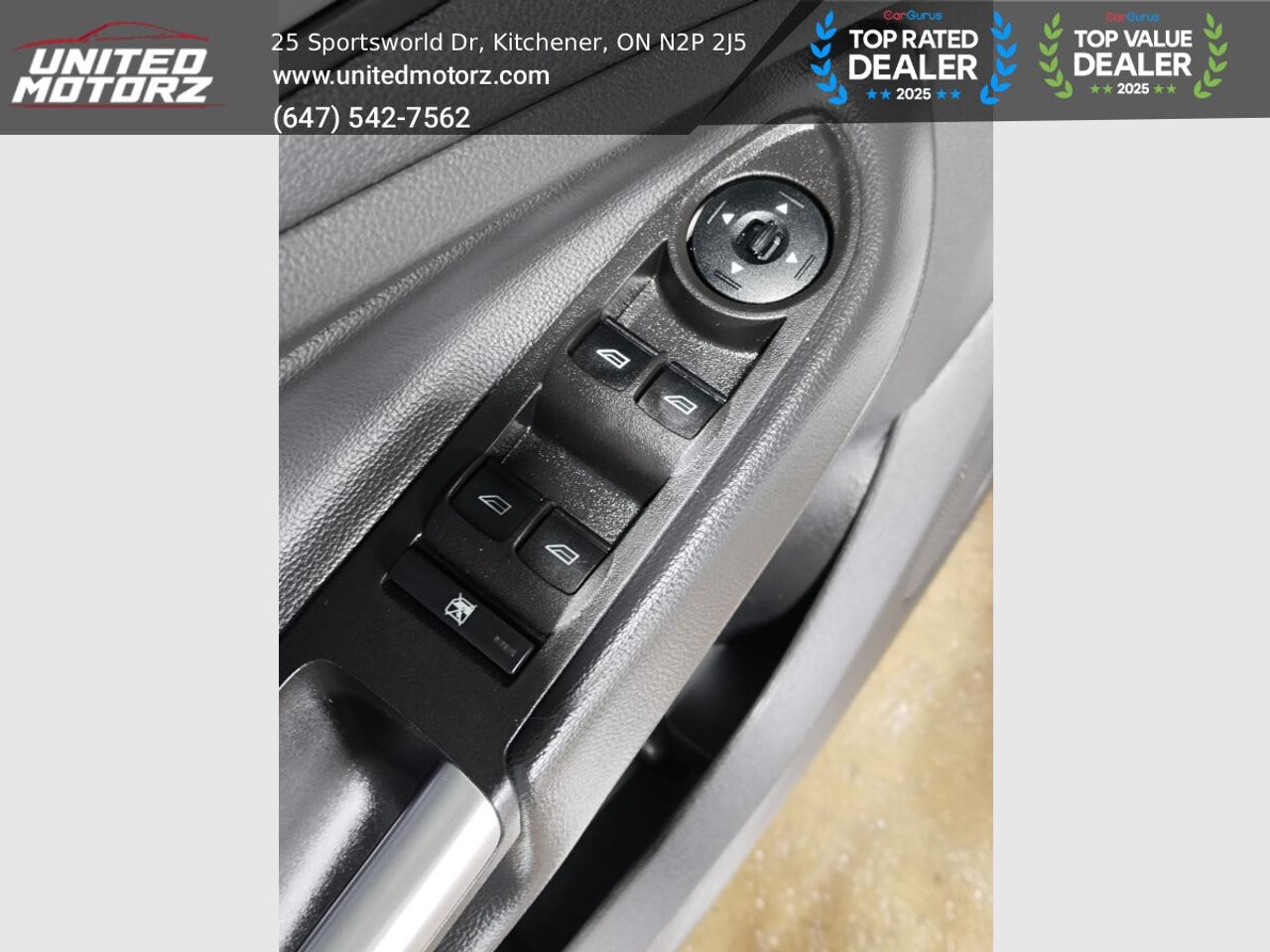 2017 Ford Escape SE~SAFETY CERTIFIED~NO ACCIDENTS~ ONE OWNER~ Photo