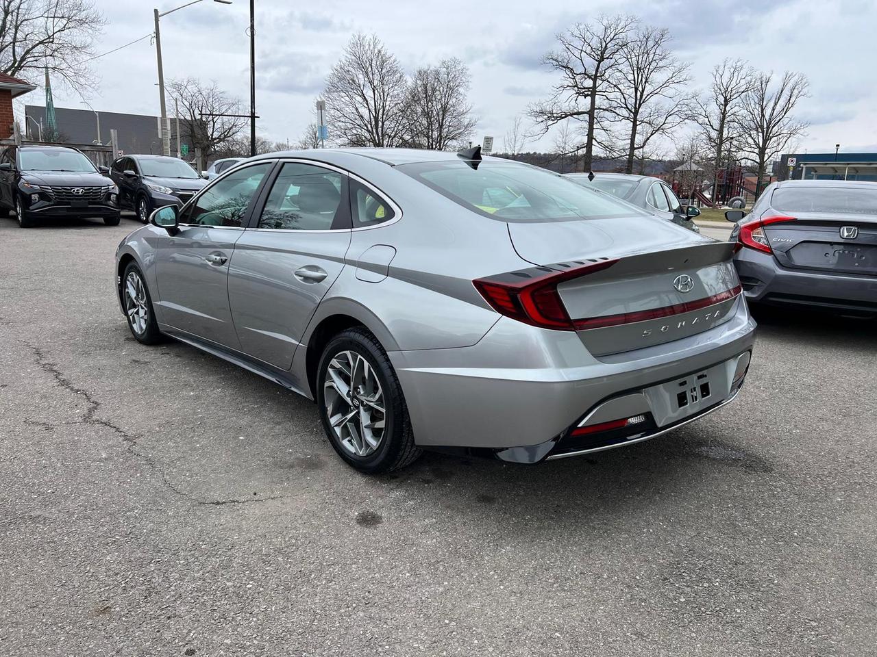 2022 Hyundai Sonata PREFERRED Photo