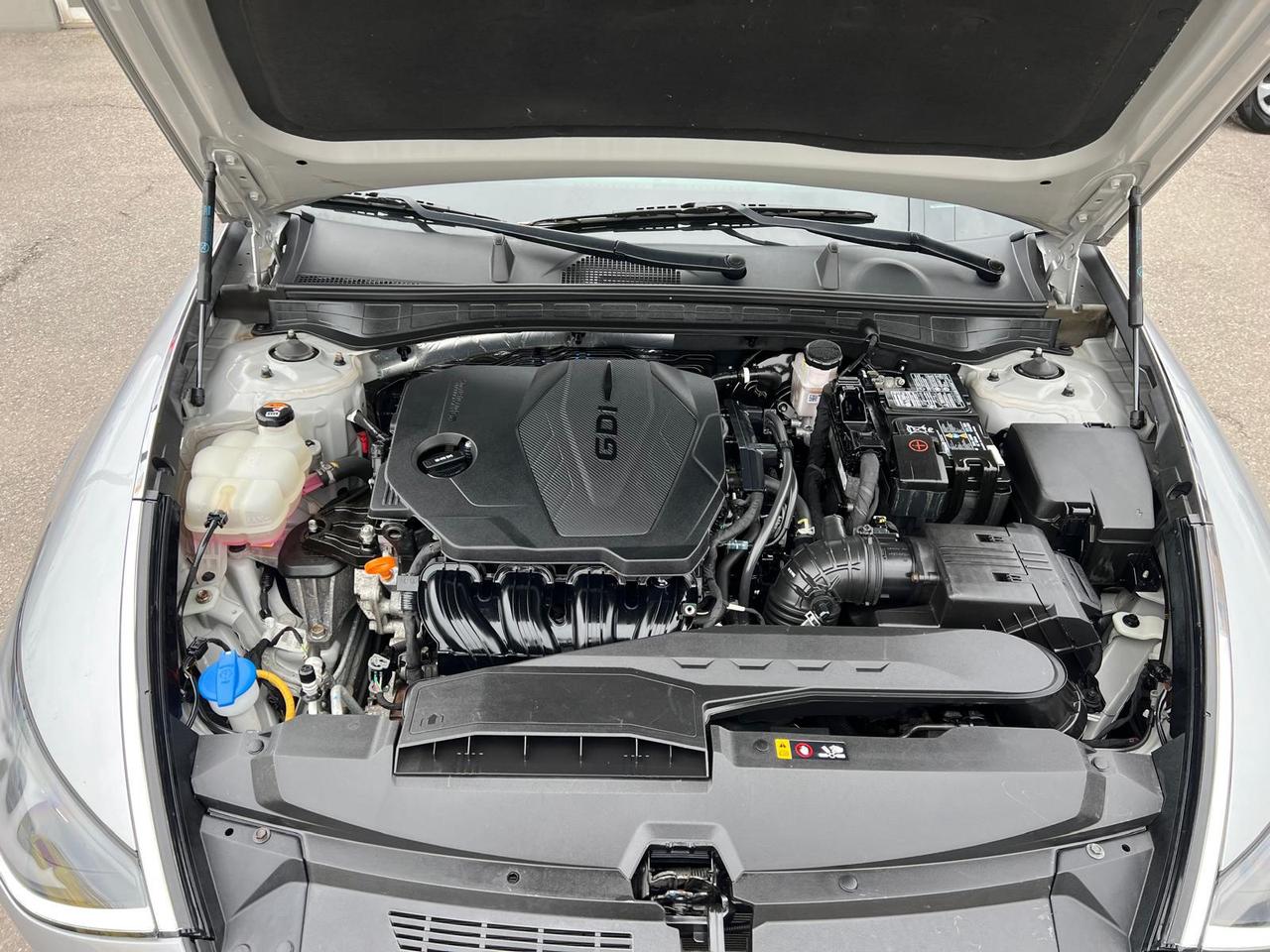 2022 Hyundai Sonata PREFERRED Photo