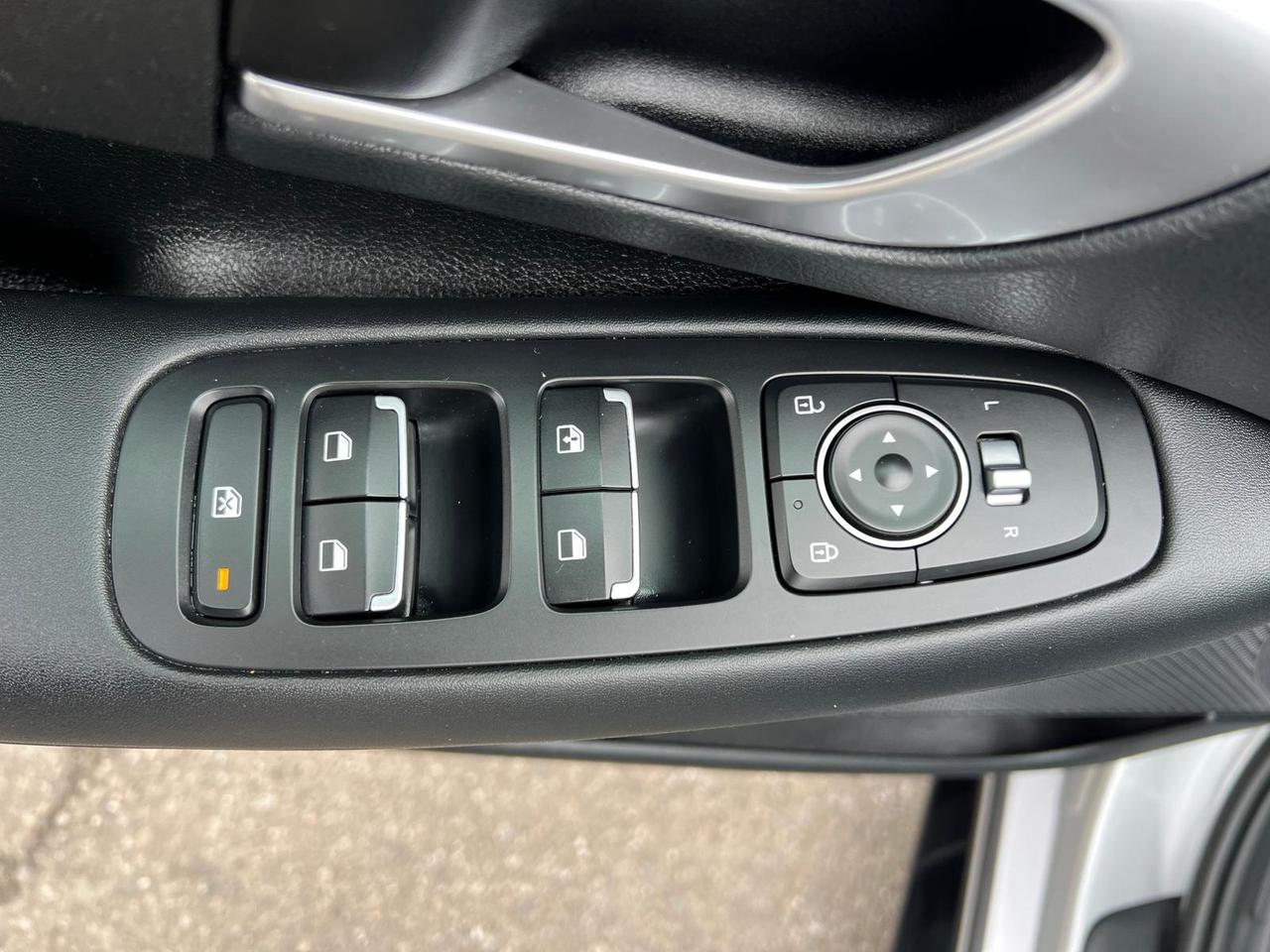 2022 Hyundai Sonata PREFERRED Photo