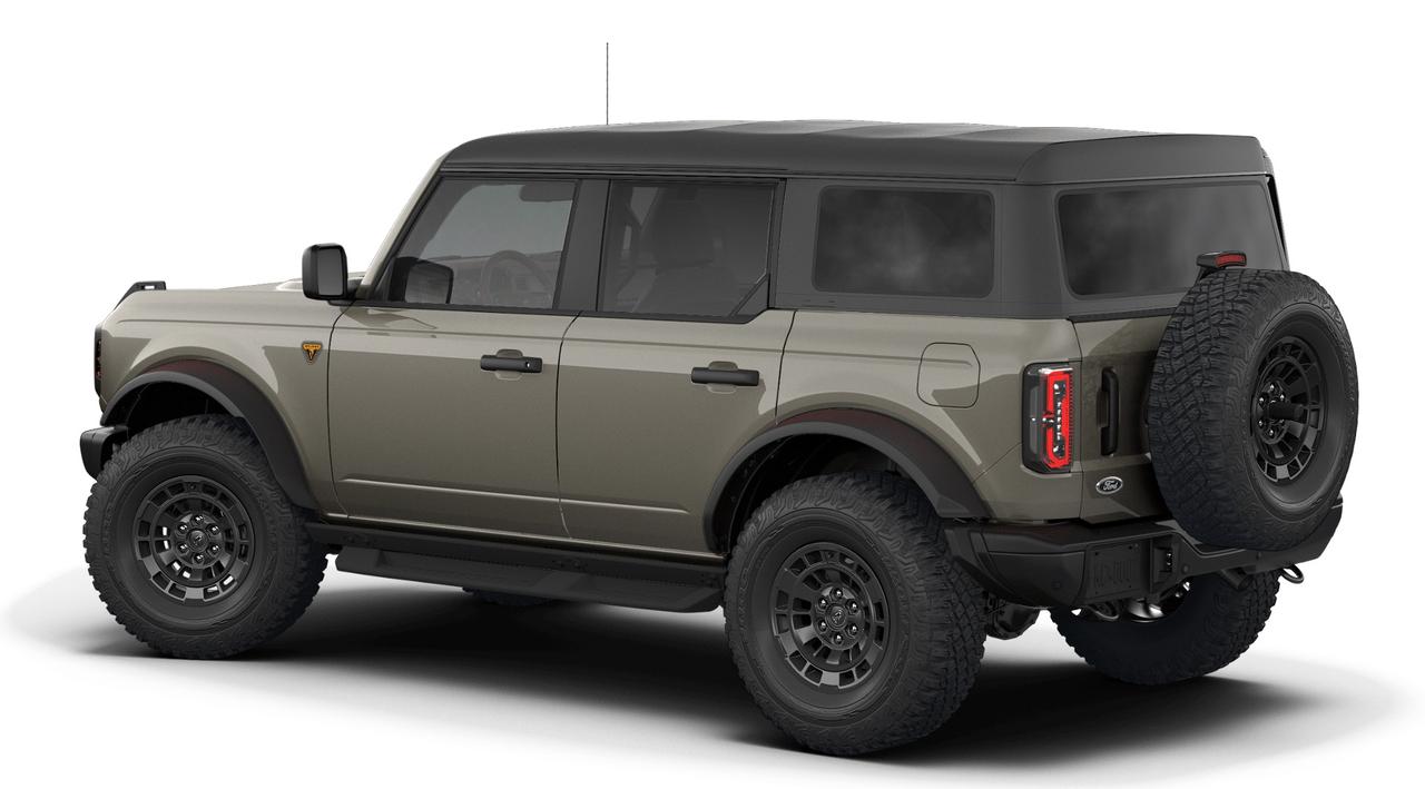 2026 Ford Bronco  Photo1