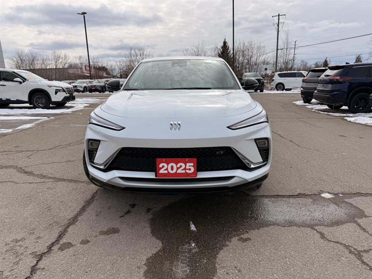 2025 Buick Envista FWD 4dr Avenir Photo