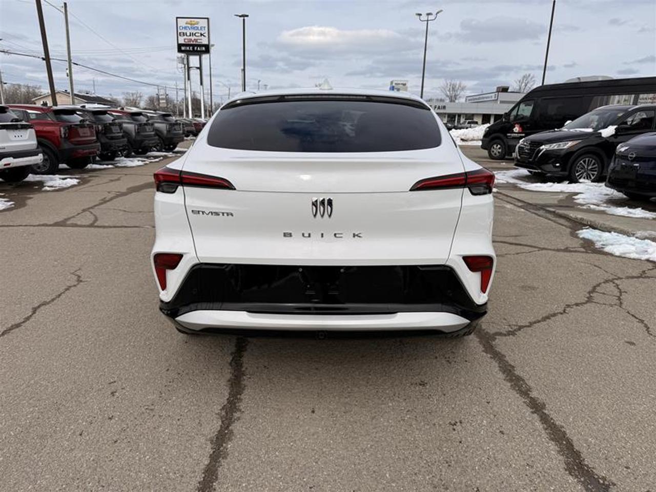 2025 Buick Envista FWD 4dr Avenir Photo