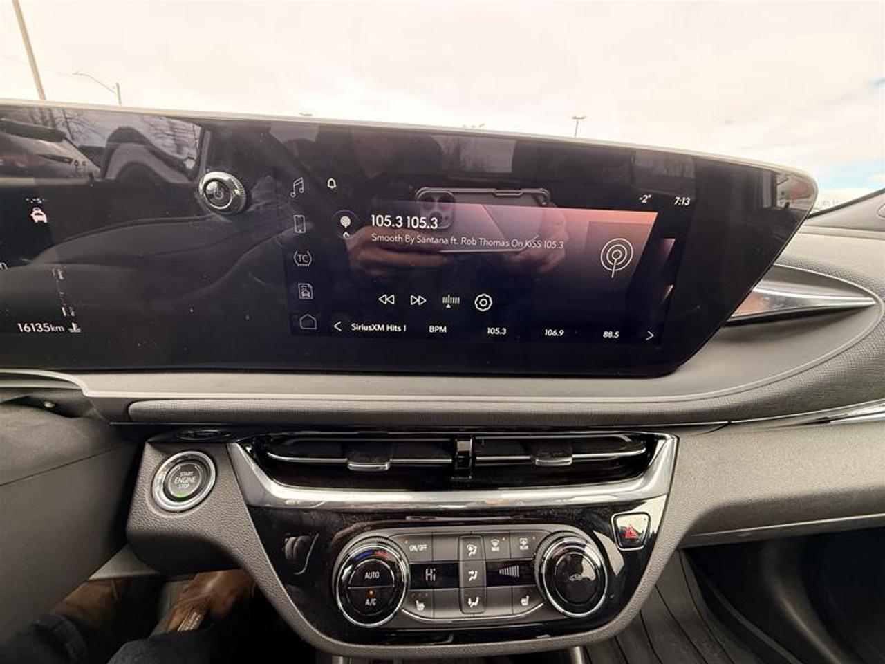 2025 Buick Envista FWD 4dr Avenir Photo