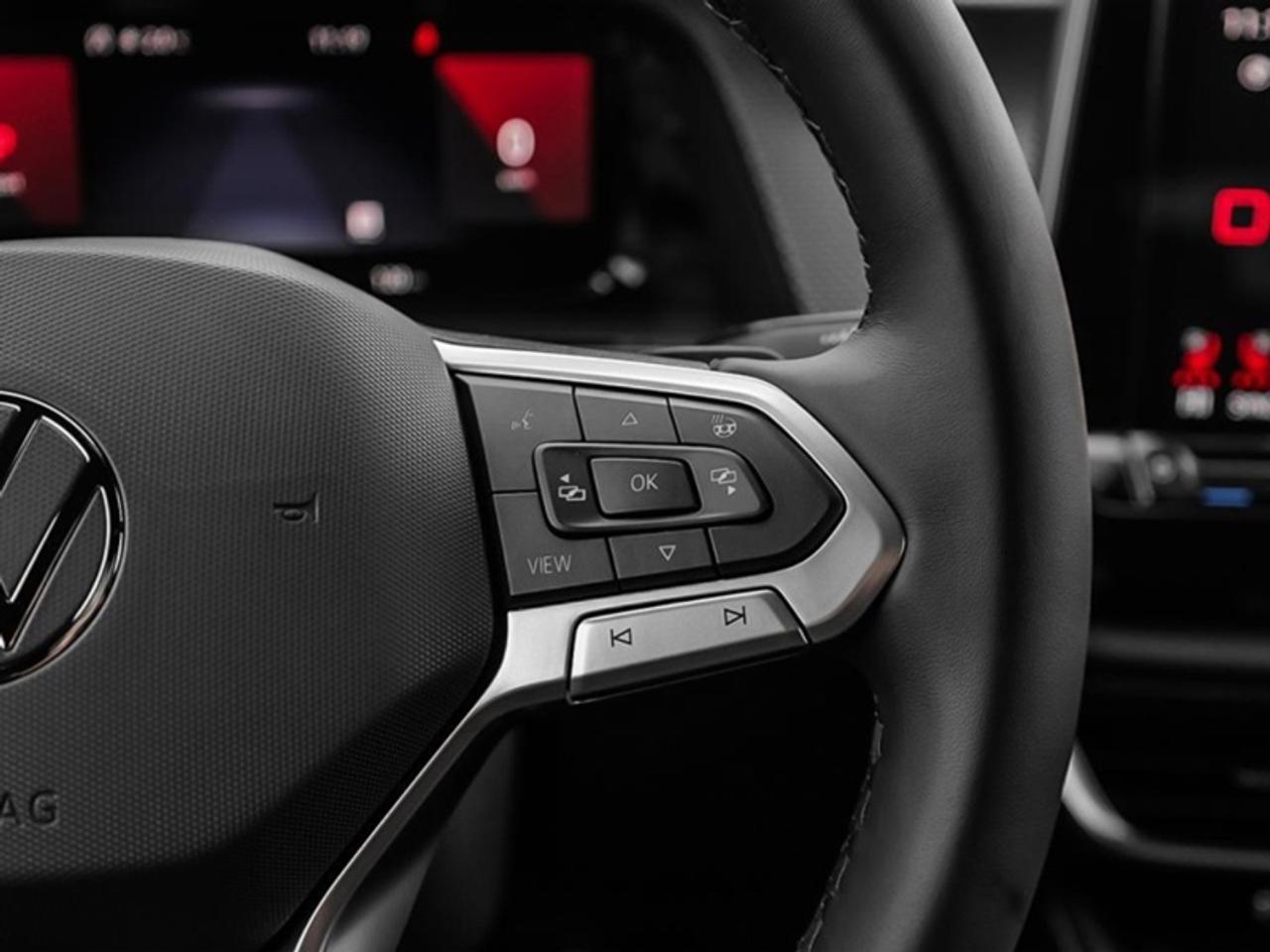 2026 Volkswagen Atlas Cross Sport Execline  - Massaging Seats Photo