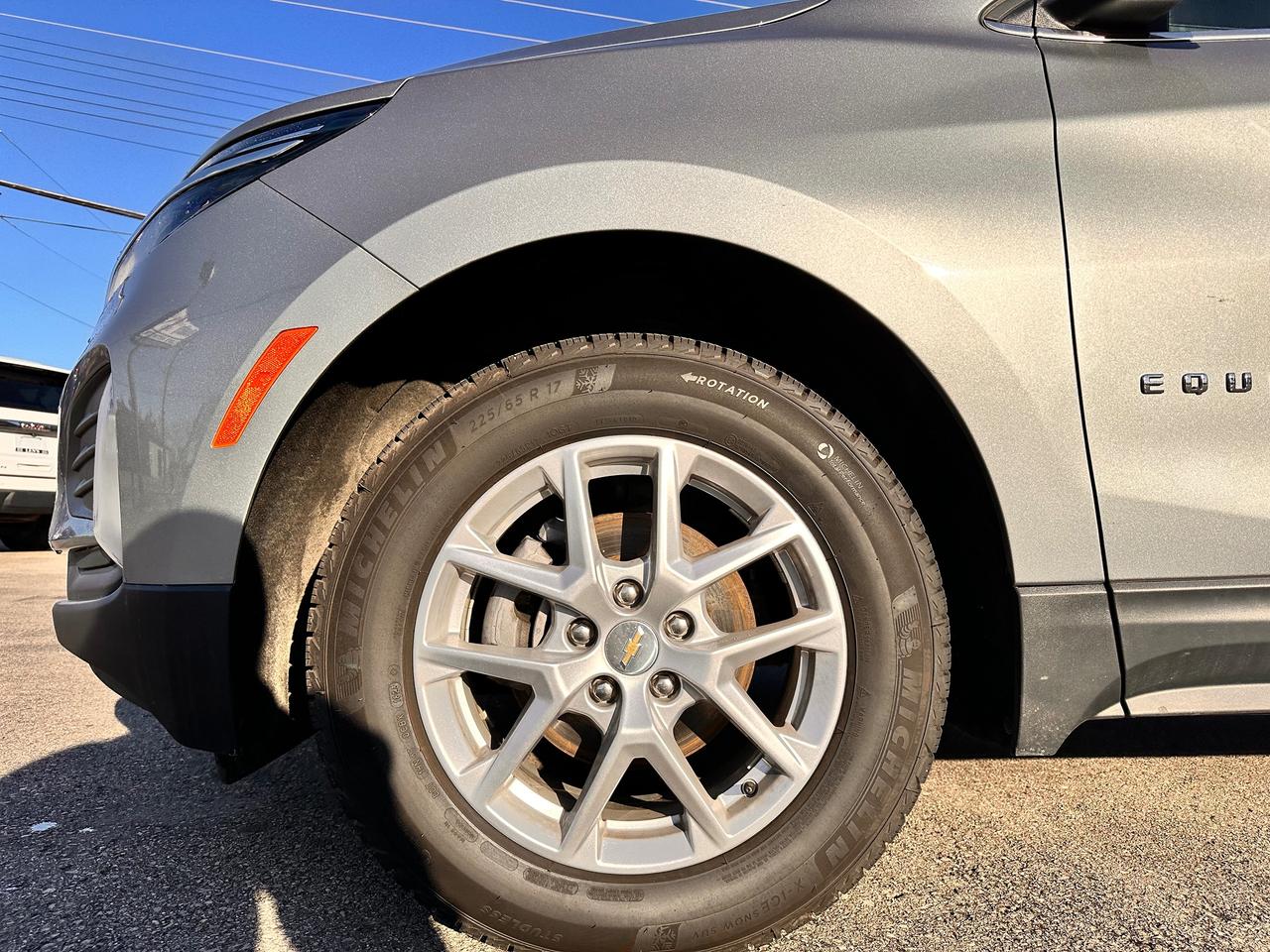 2023 Chevrolet Equinox LT, NO ACCIDENTS, POWER & HEATED SEATS!, CARPLAY! Photo