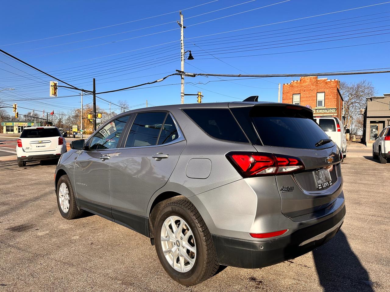 2023 Chevrolet Equinox LT, NO ACCIDENTS, POWER & HEATED SEATS!, CARPLAY! Photo