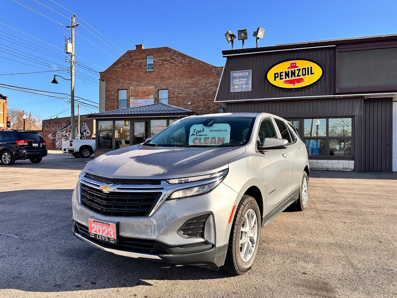 2023 Chevrolet Equinox LT, NO ACCIDENTS, POWER & HEATED SEATS!, CARPLAY! Photo