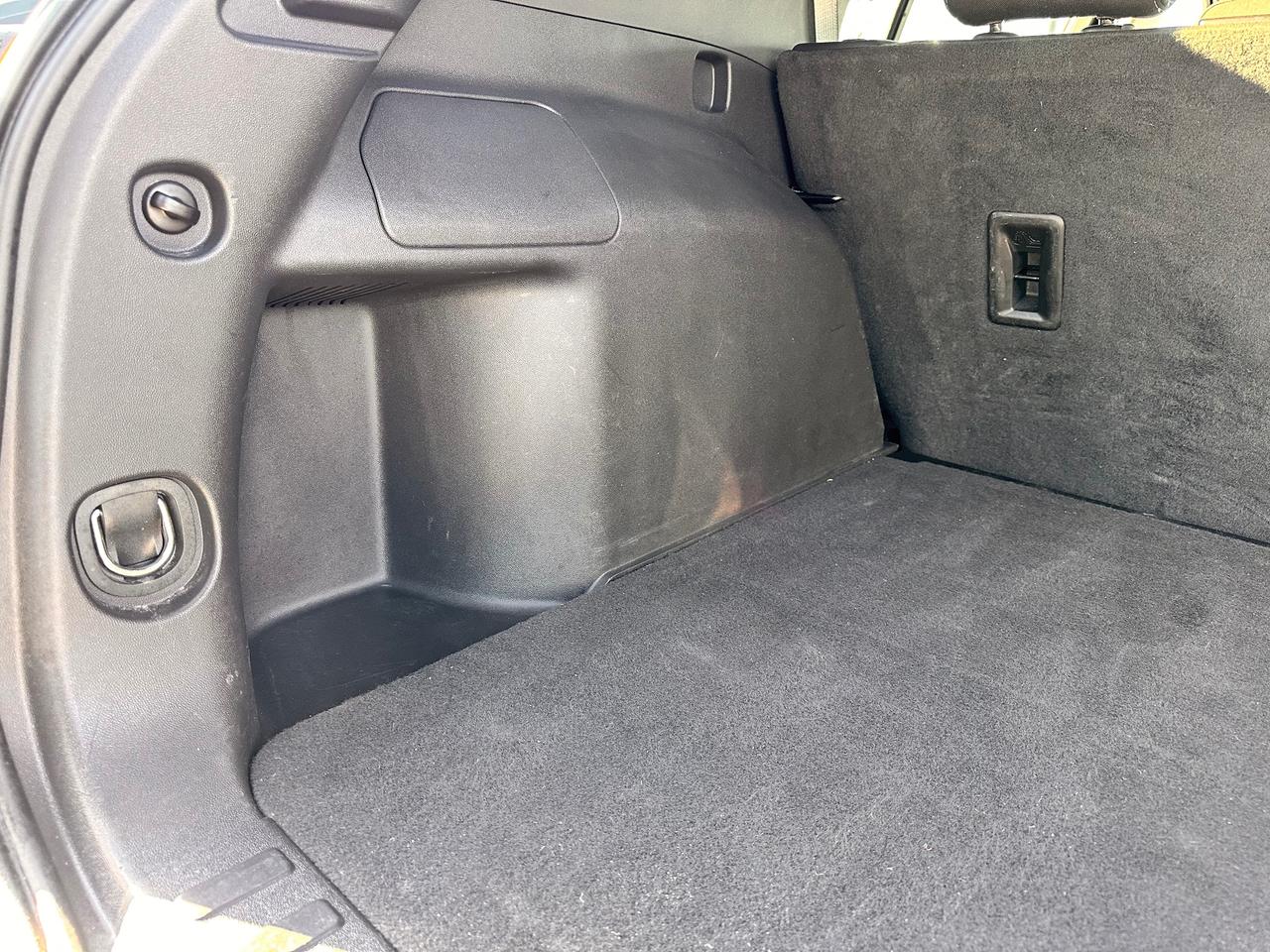 2023 Chevrolet Equinox LT, NO ACCIDENTS, POWER & HEATED SEATS!, CARPLAY! Photo