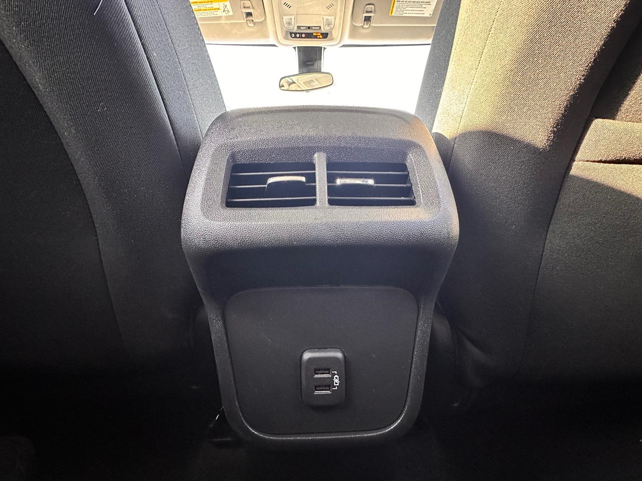 2023 Chevrolet Equinox LT, NO ACCIDENTS, POWER & HEATED SEATS!, CARPLAY! Photo