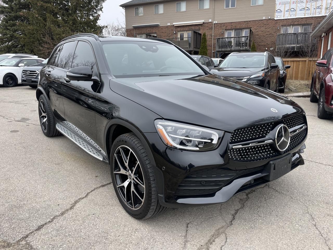 2022 Mercedes-Benz GLC-Class GLC300 4MATIC *LOADED Photo