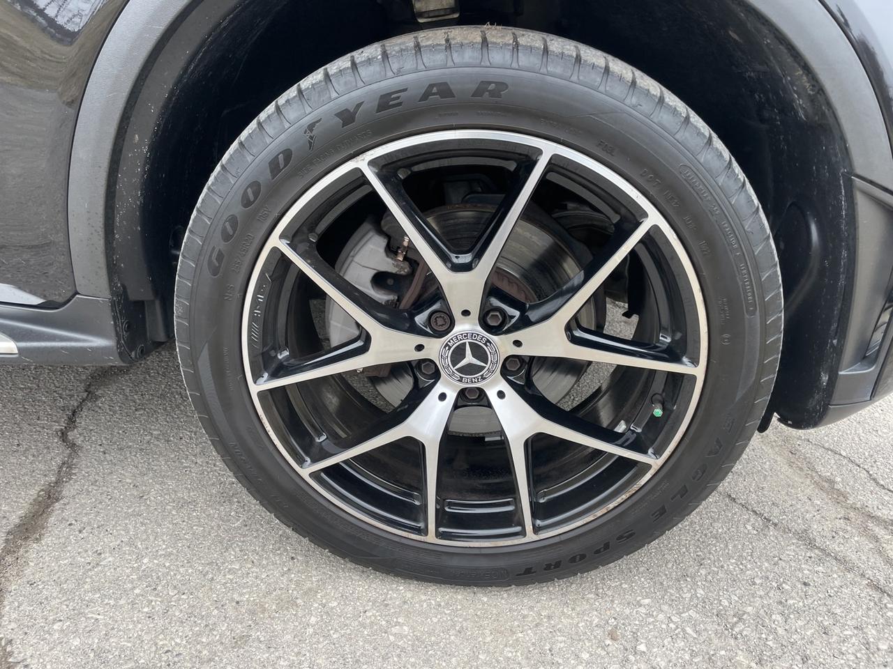 2022 Mercedes-Benz GLC-Class GLC300 4MATIC *LOADED Photo