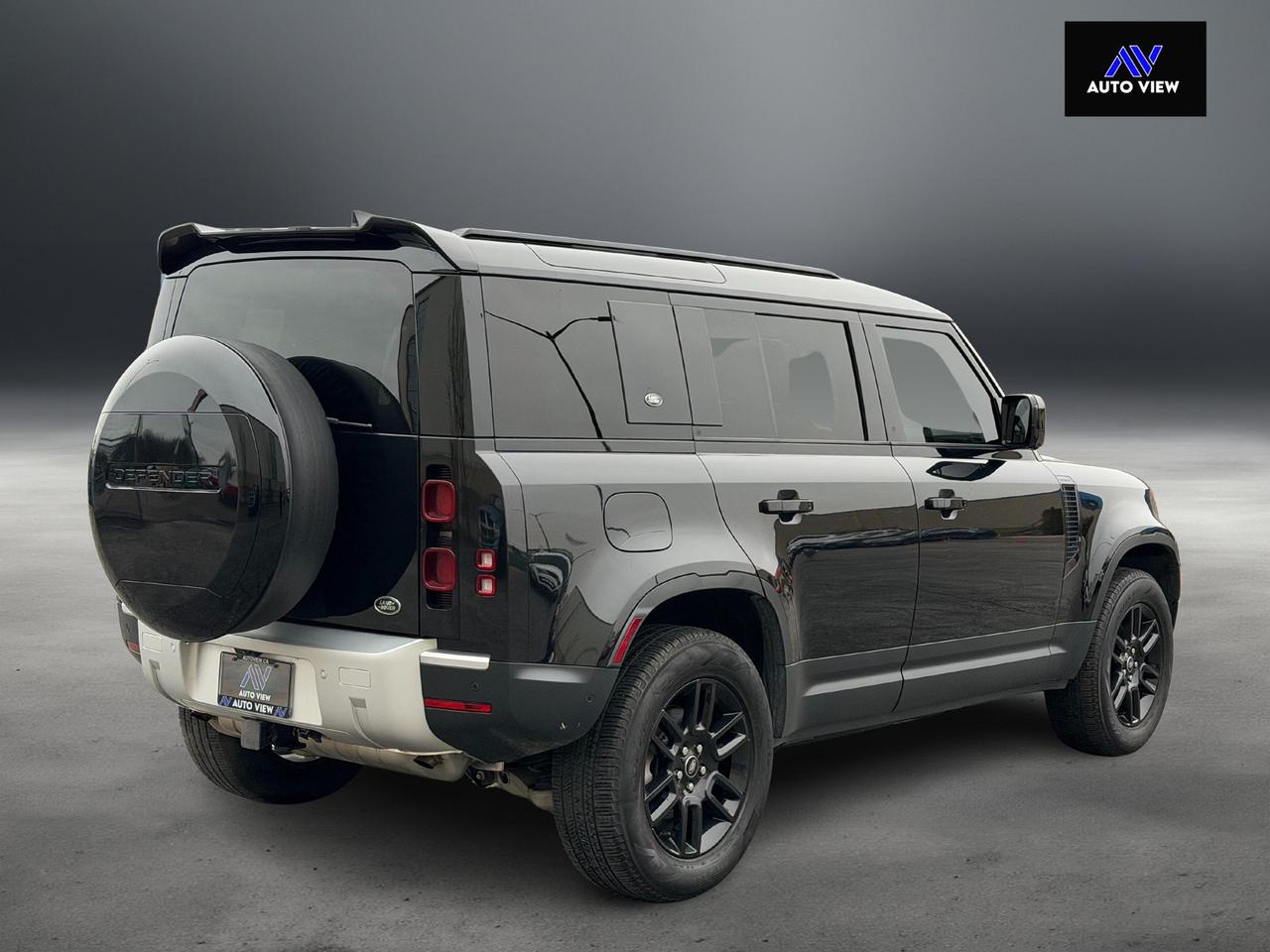 2023 Land Rover Defender 110 S AWD **BLACK ON BLACK** Photo