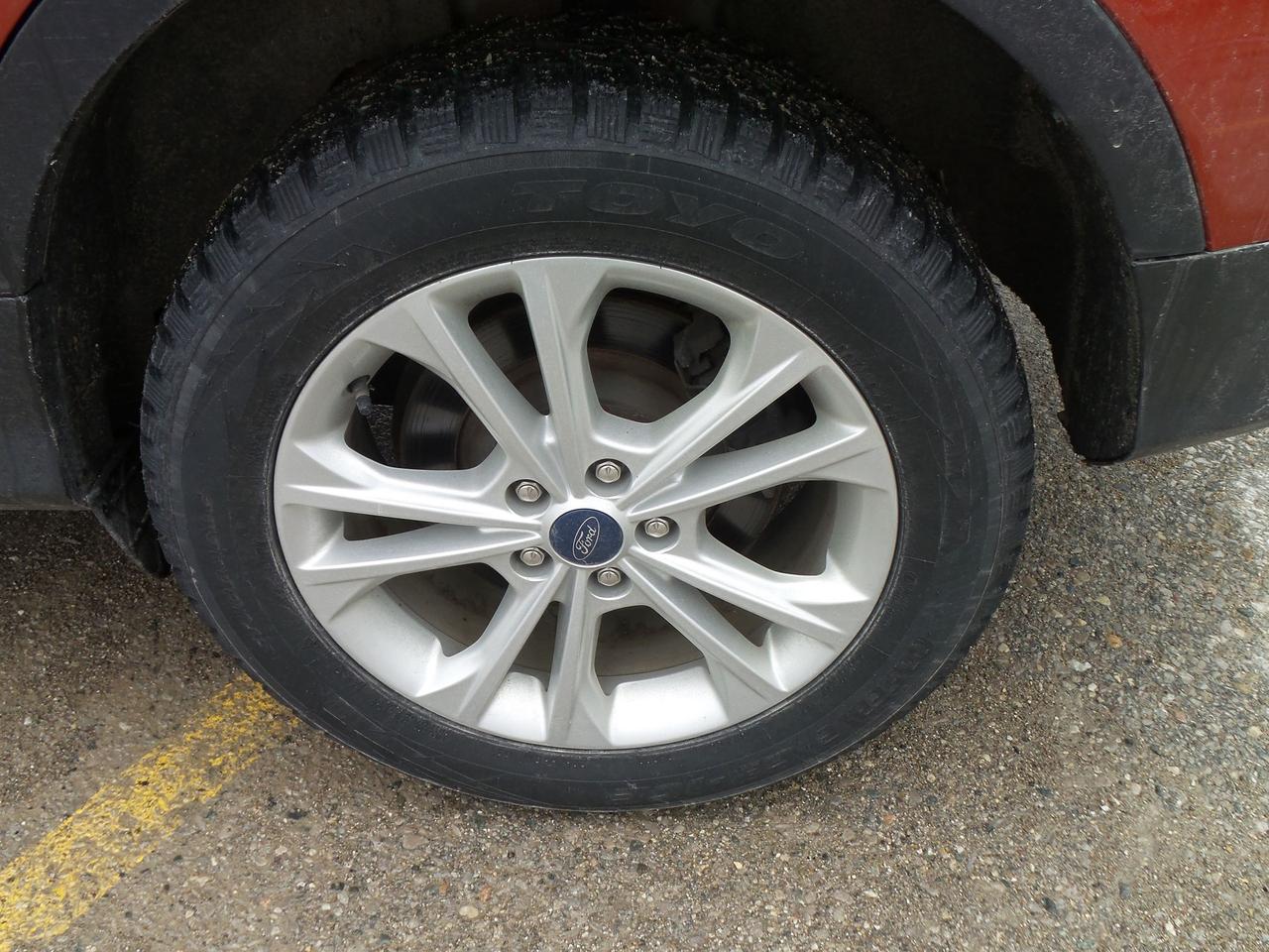 2019 Ford Escape SEL - 4WD Photo