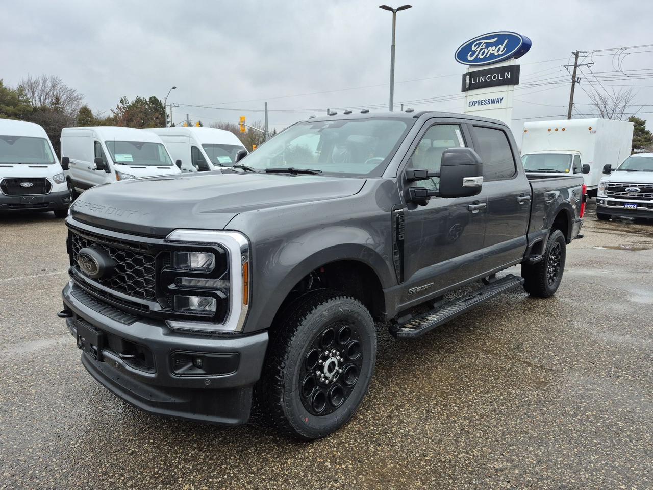 2026 Ford F-250 LARIAT, PREMIUM PKG, MOONROOF, BLACK PKG Photo