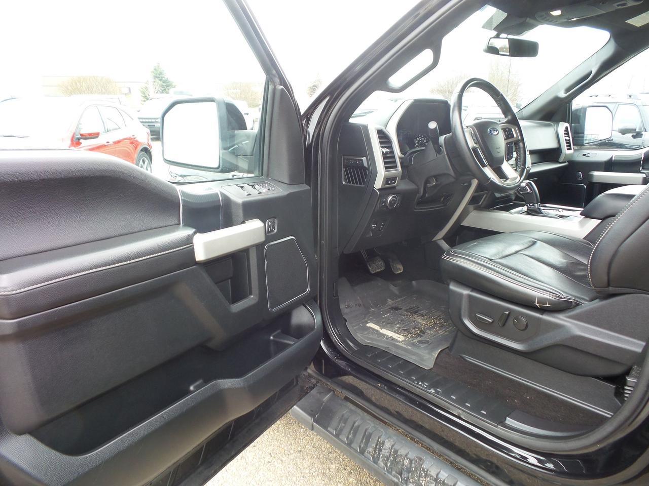 2019 Ford F-150 4x4 - Supercrew Lariat - 145 WB Photo