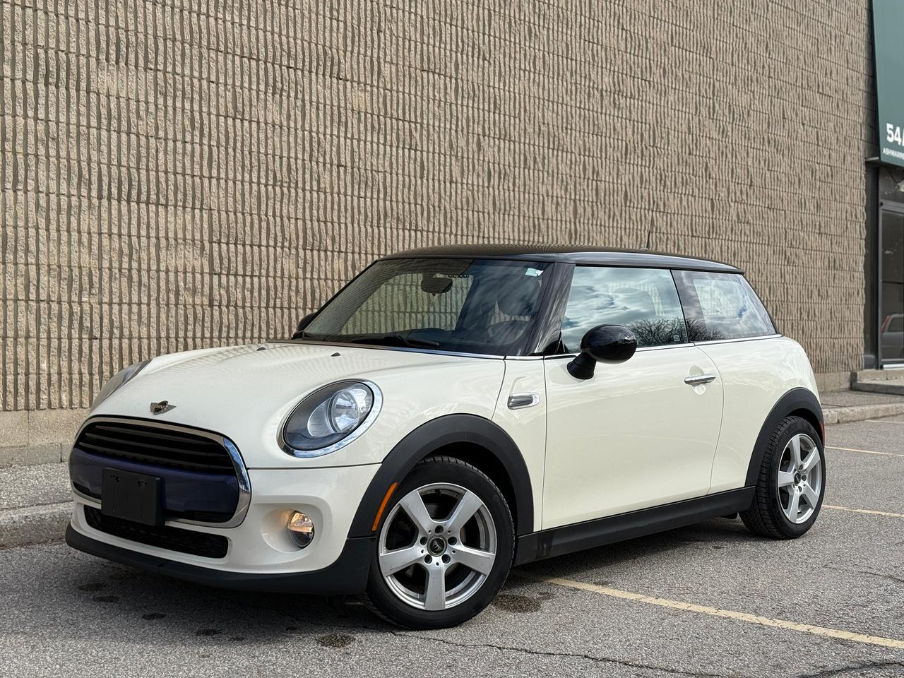 2016 MINI Cooper 3-Door Hatchback - Photo #1