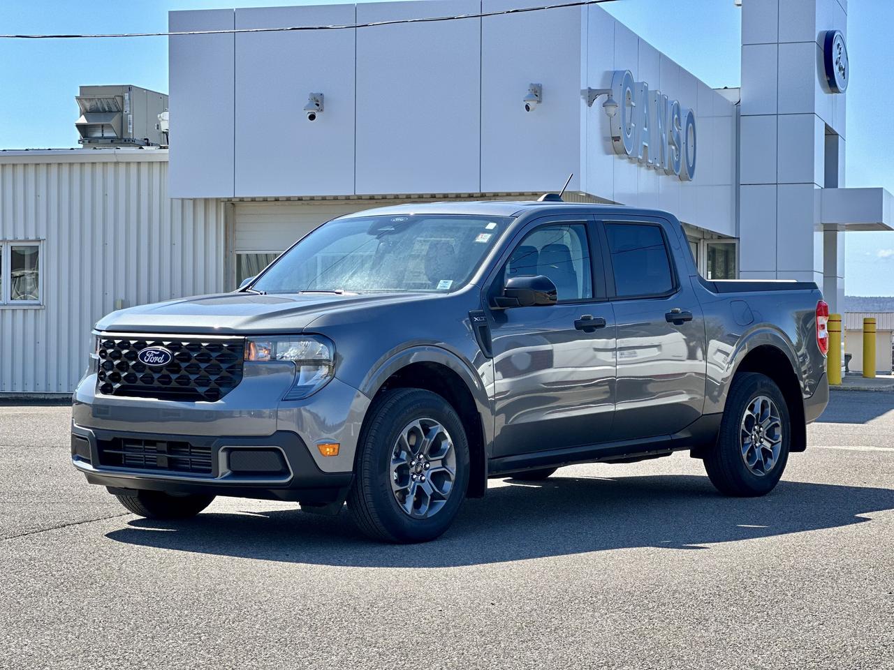 2026 Ford Maverick XLT AWD SuperCrew Photo3