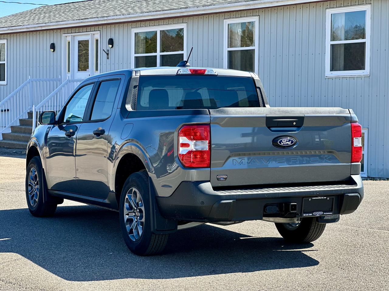 2026 Ford Maverick XLT AWD SuperCrew Photo4