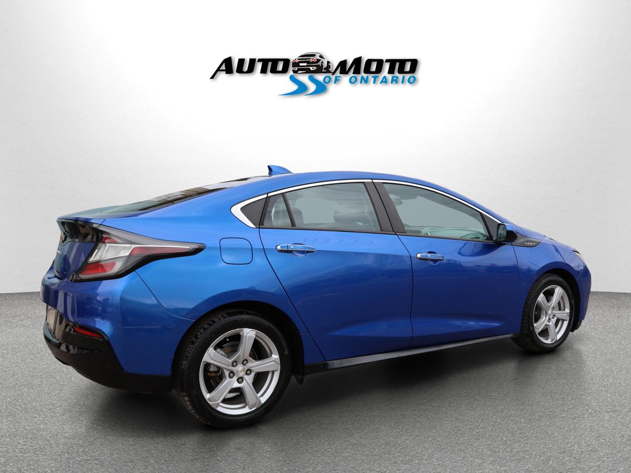 2018 Chevrolet Volt LT PLUG-IN CERTIFIED CAMERA BLUETOOTH HEATED SEATS CRUISE ALLOYS Photo