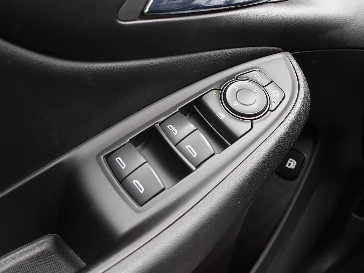 2018 Chevrolet Volt LT PLUG-IN CERTIFIED CAMERA BLUETOOTH HEATED SEATS CRUISE ALLOYS Photo