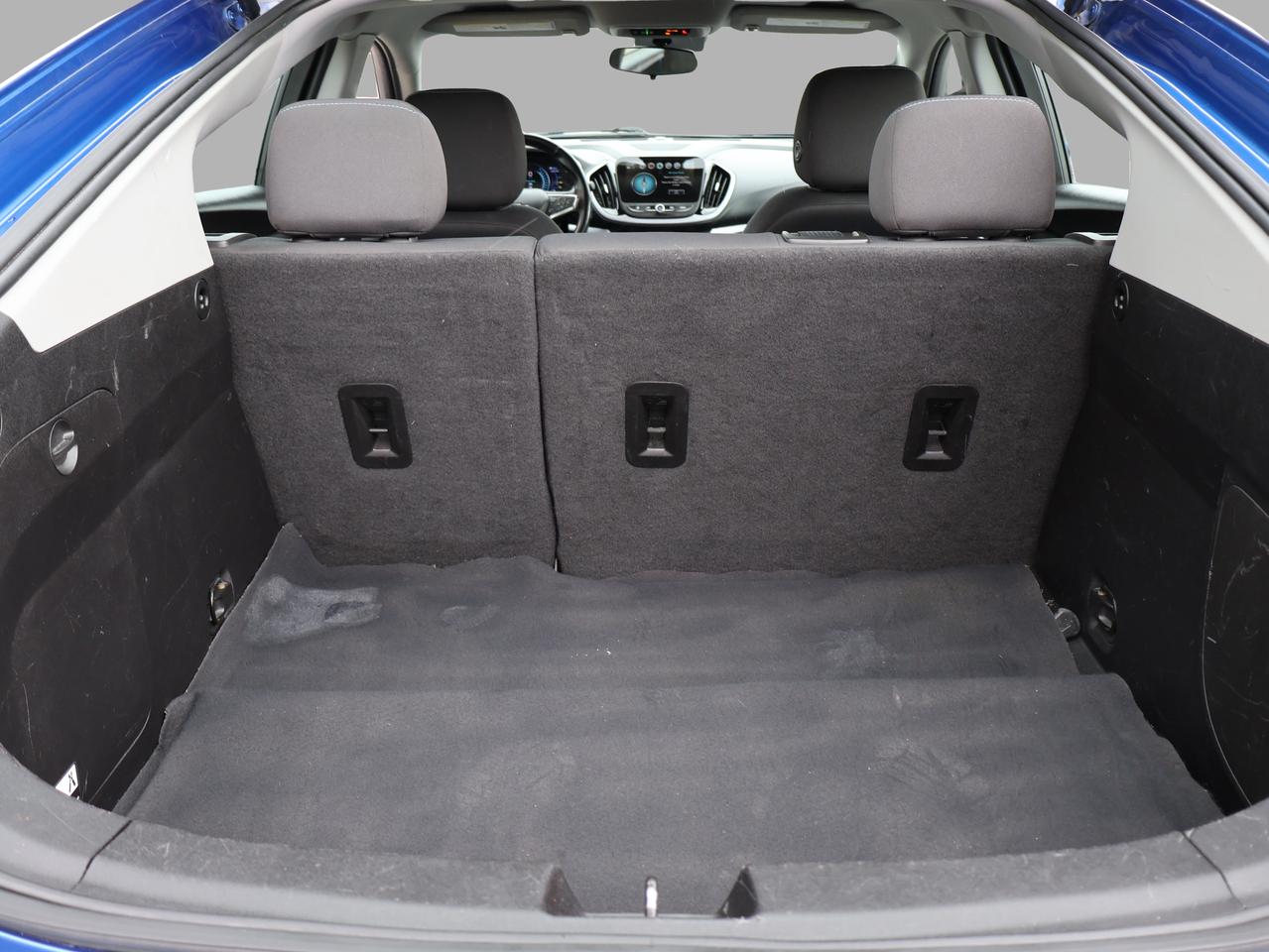 2018 Chevrolet Volt LT PLUG-IN CERTIFIED CAMERA BLUETOOTH HEATED SEATS CRUISE ALLOYS Photo