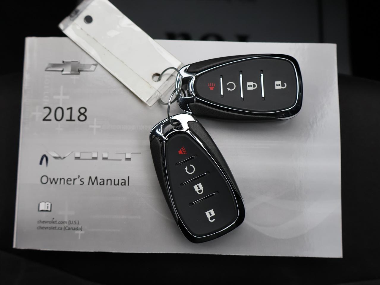 2018 Chevrolet Volt LT PLUG-IN CERTIFIED CAMERA BLUETOOTH HEATED SEATS CRUISE ALLOYS Photo