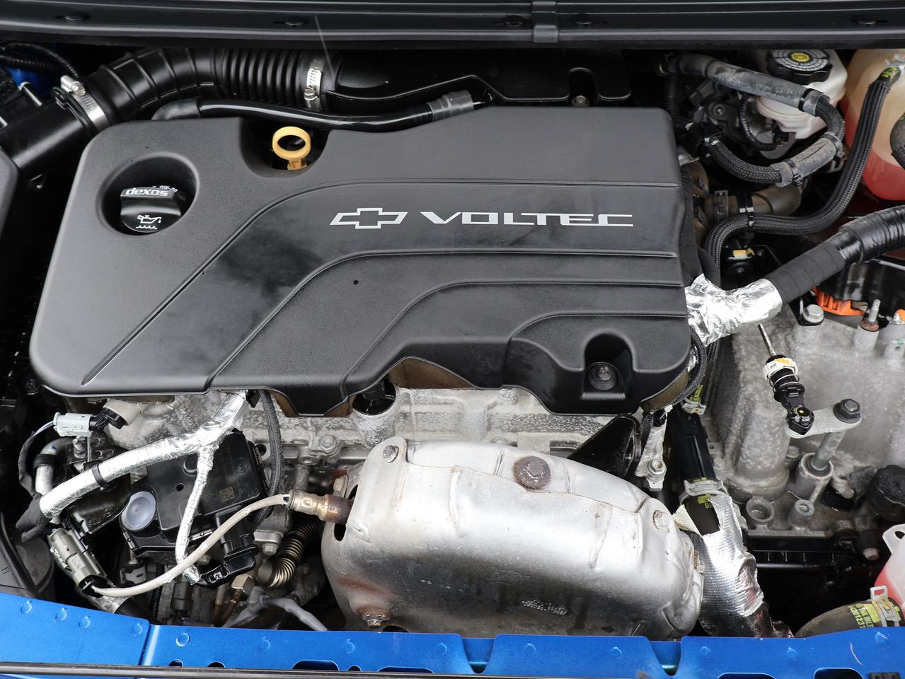 2018 Chevrolet Volt LT PLUG-IN CERTIFIED CAMERA BLUETOOTH HEATED SEATS CRUISE ALLOYS Photo