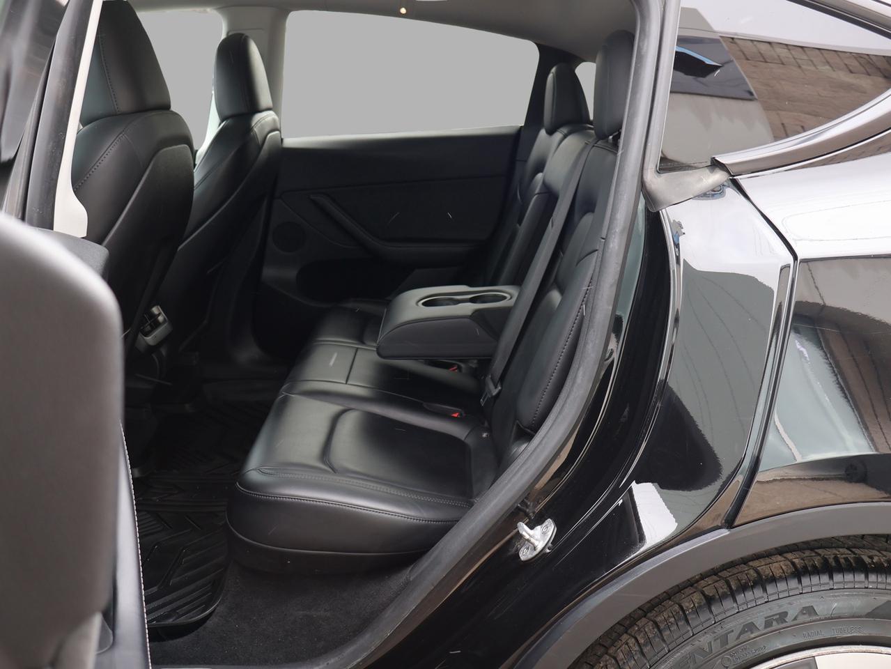 2023 Tesla Y LR CERTIFIED *1 OWNER*ACCIDENT FREE* CAMERA NAV BLUETOOTH LEATHER HEATED SEATS CRUISE ALLOYS Photo