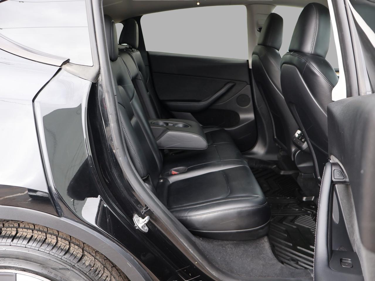 2023 Tesla Y LR CERTIFIED *1 OWNER*ACCIDENT FREE* CAMERA NAV BLUETOOTH LEATHER HEATED SEATS CRUISE ALLOYS Photo