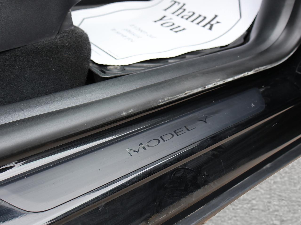 2023 Tesla Y LR CERTIFIED *1 OWNER*ACCIDENT FREE* CAMERA NAV BLUETOOTH LEATHER HEATED SEATS CRUISE ALLOYS Photo