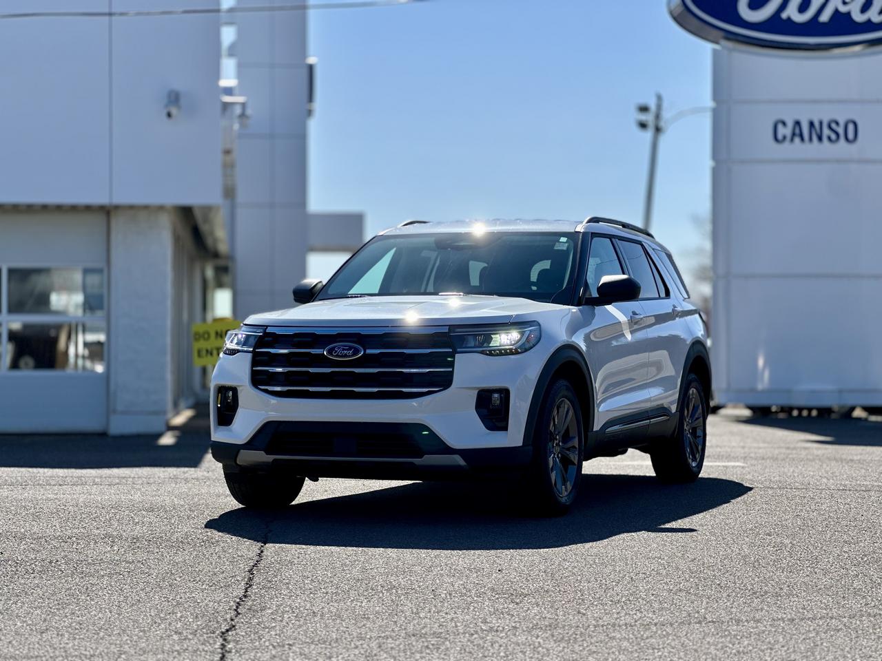 2026 Ford Explorer Active w/200A Pkg 4WD Photo2