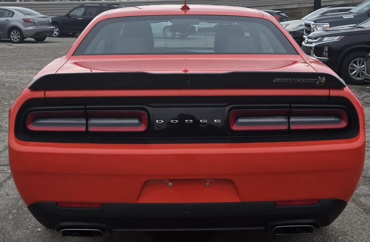 2023 Dodge Challenger R/T SCATPACK 392 / NO ACCIDENTS / LOW KMS / 6.4L Photo