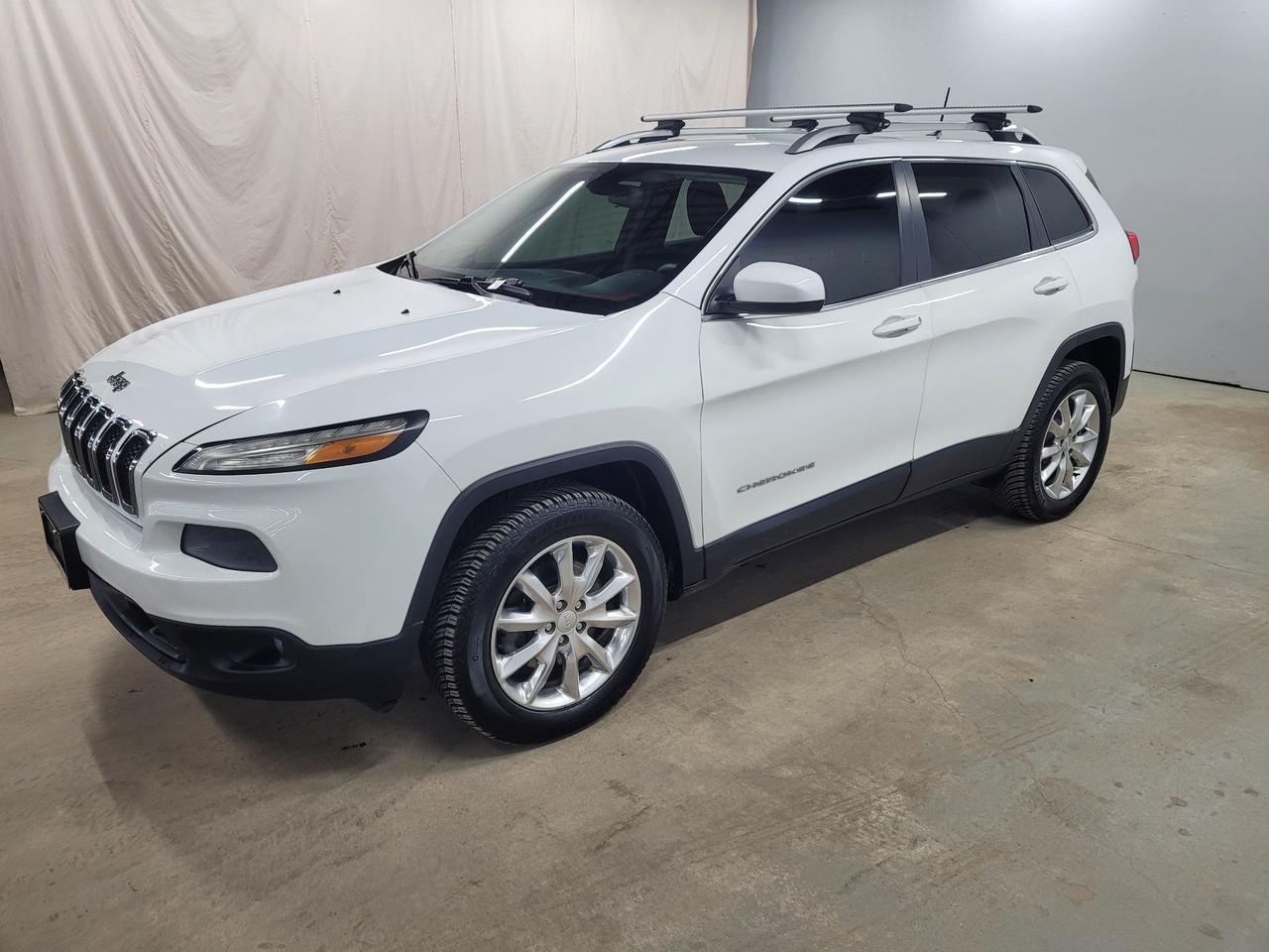 2018 Jeep Cherokee North Photo2
