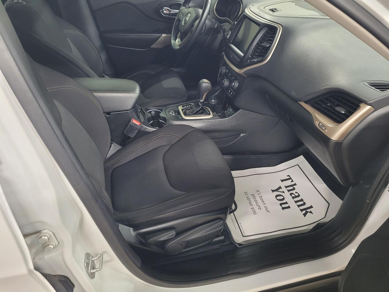 2018 Jeep Cherokee North Photo7