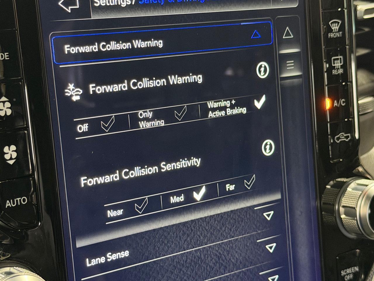 2020 RAM 1500 Limited+Appearance PKG+Safety Tec+Pano Roof+LOADED Photo121