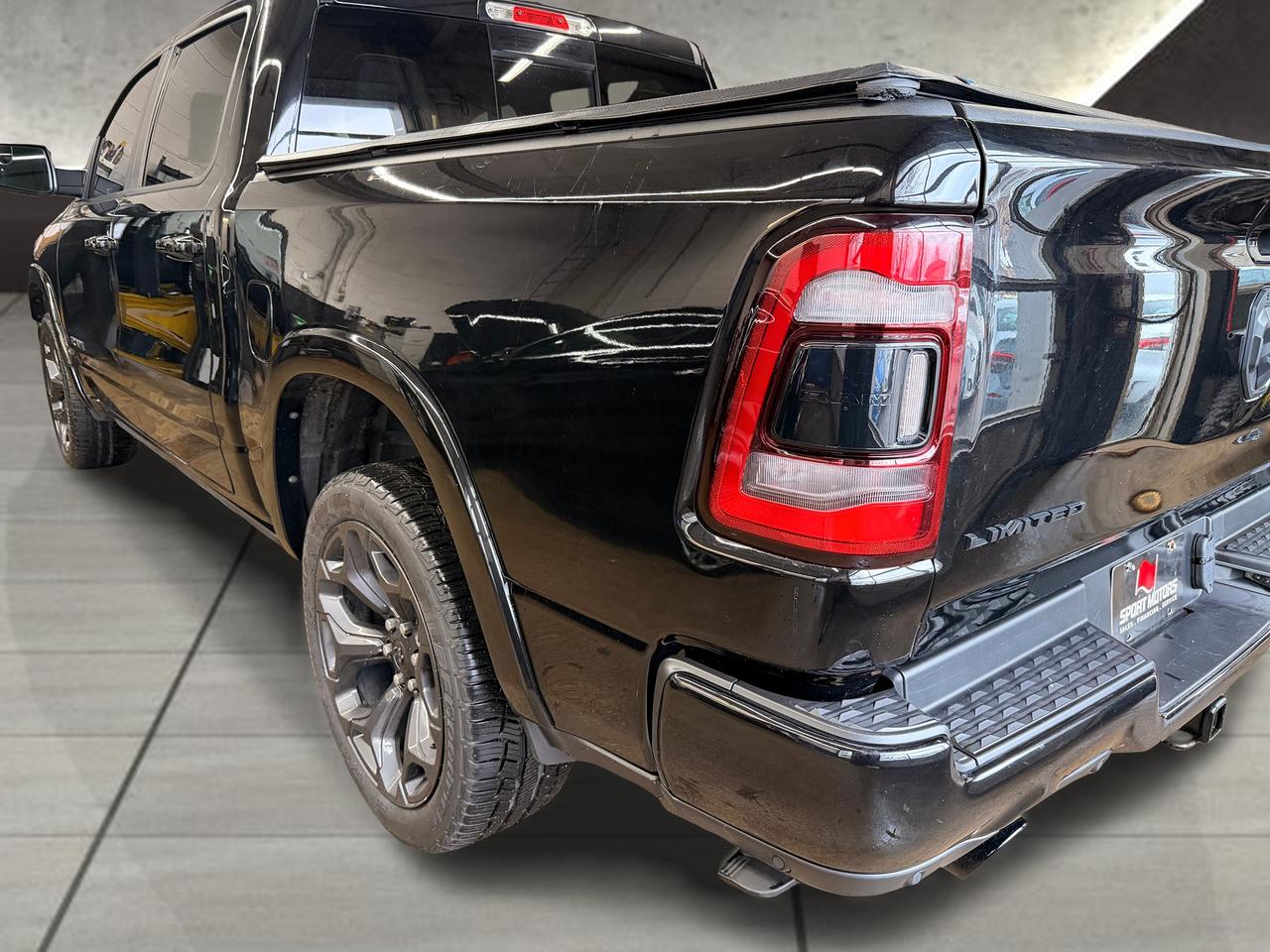 2020 RAM 1500 Limited+Appearance PKG+Safety Tec+Pano Roof+LOADED Photo